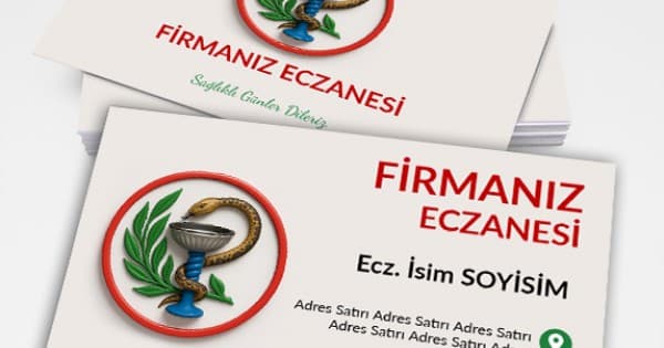 Üç boyutlu yılan logosuna sahip eczane kartviziti